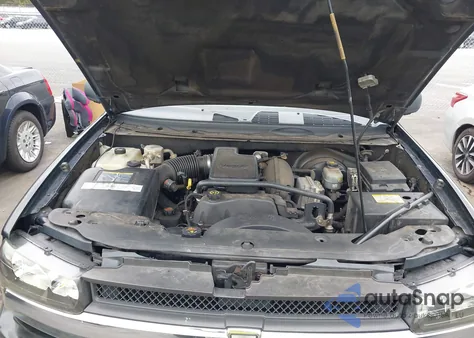 2002 Chevrolet Trailblazer Lt из США, поврежденный, VIN 1GNDS13S922358646